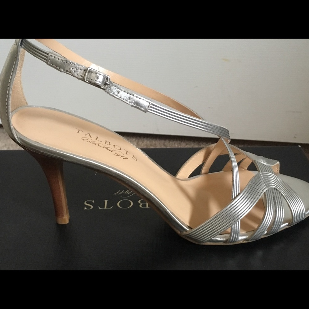 Talbot New Silver Leather Sandals Size 8